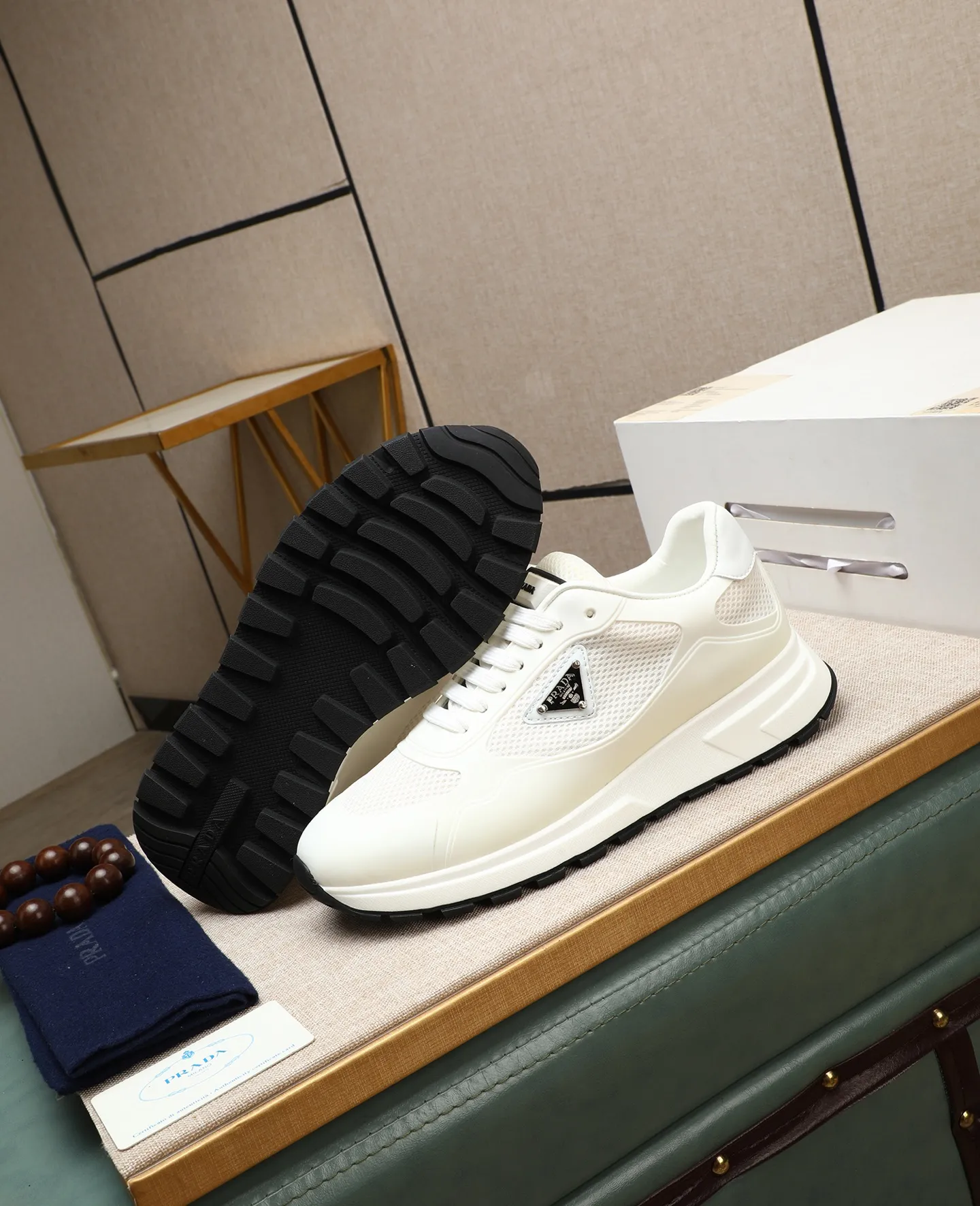 Men's shoes 💰580 [PRADA] Prada - High-end quality original order - Upper: 🔝 silk calfskin, brand canvas cloth, brand metal fasteners - Lining: mesh, foot pads; top-grade cowhide - Outsole: ultra-light TPU foam; molded outsole - Ultra-high quality control·Fine workmanship: highlighted (high-end·luxury·grade) -Size: 38-44 (45 can be customized) Wang
